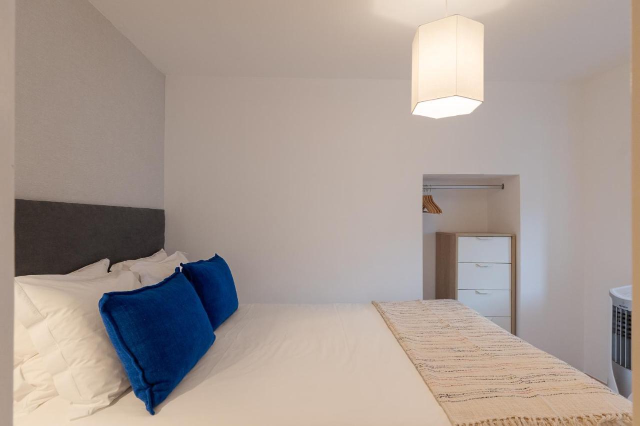 ליסבון Contemporary Apartment In Chiado 3 מראה חיצוני תמונה